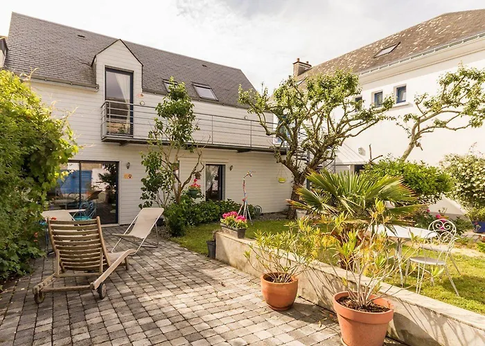 Calme Pres De Plages, Au Coeur De Batz-sur-mer, Terrasse Sud, Wifi, Et Equipements Bebe - Fr-1-306-840 * Batz-sur-Mer